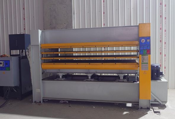Proceso de termocompresión para la fabricación de tableros partir de residuos electrónicos