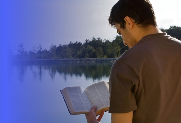 encuentro-de-reflexion-la-biblia-tiene-algo-que-ver-con-la-vida-universitaria-09092026112416